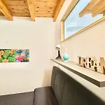 Carrettieri 9 Apartment