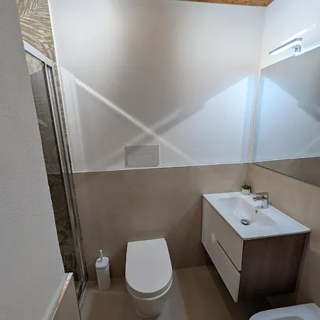 Carrettieri 9 Appartement *